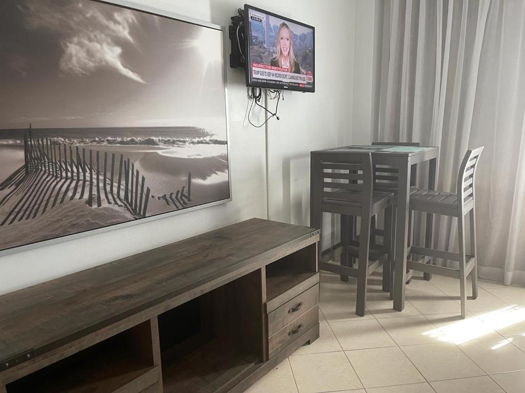 Beachfront Studios Casablanca Rentals Miami Beach Eksteriør billede
